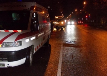 Скоївши аварію, водій утік з місця події