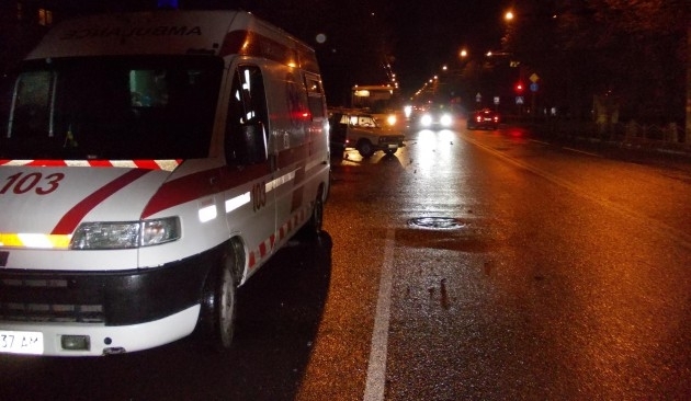 Скоївши аварію, водій утік з місця події