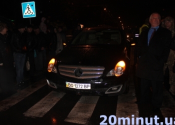 У Тернополі жінку з дитиною збив колишній прокурор?