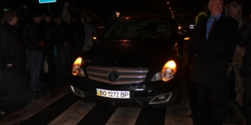 У Тернополі жінку з дитиною збив колишній прокурор?