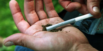 У Тернополі спіймали неповнолітнього наркомана