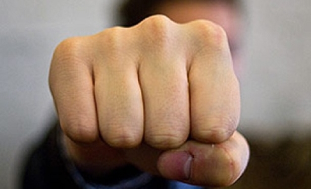 Ледь не вбили чоловіка через жінку