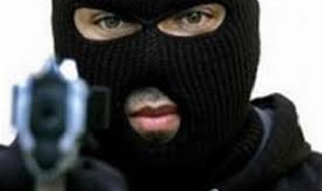 Розбійний напад у Тернополі: у чоловіка викрали 12 тис. доларів і 30 тис. грн.