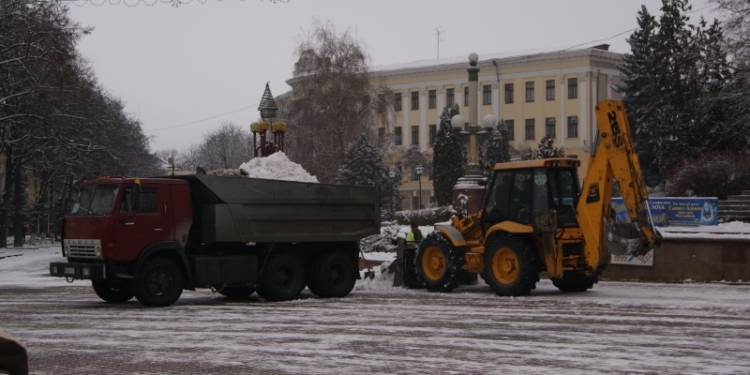 Спецтехніка у Тернополі вже підготована до початку зимового періоду