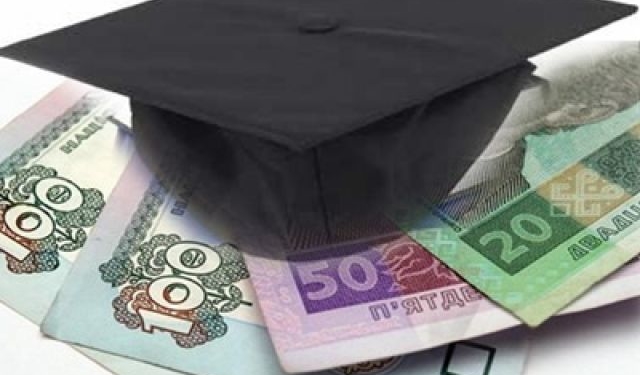 Лише двоє студентів з Тернополя отримали академічну стипендію