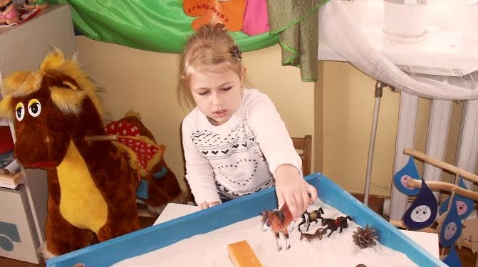 У дитячому садку Чорткова дітей в цікавий спосіб позбавляють страхів