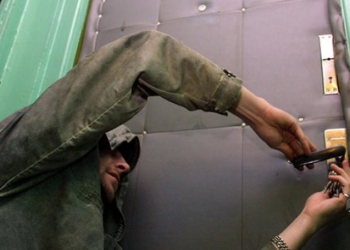 Крадене з дач майно злодій продавав на ринку