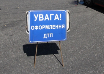 Під колесами вантажного автомобіля загинув велосипедист