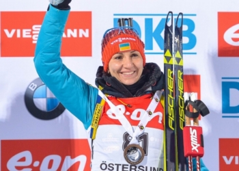 Олена Підгрушна – знову в трійці!