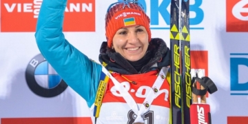 Олена Підгрушна – знову в трійці!