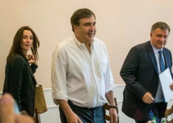 Забирайся з моєї країни! — Аваков ледь не побився з Саакашвілі