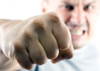 В одному з тернопільських барів побили поліцейського