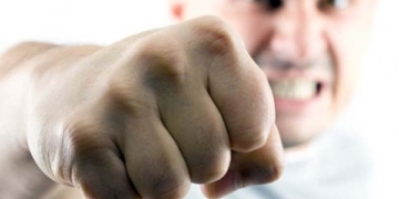 В одному з тернопільських барів побили поліцейського