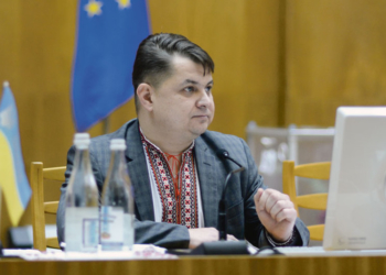 Нова мітла мете  «по-новому»