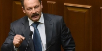 Барну виключили з фракції