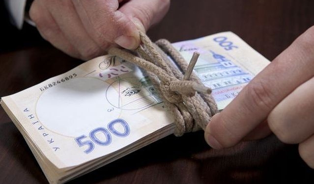 Із 1 січня – нові податки: скільки доведеться платити українцям. Інфографіка