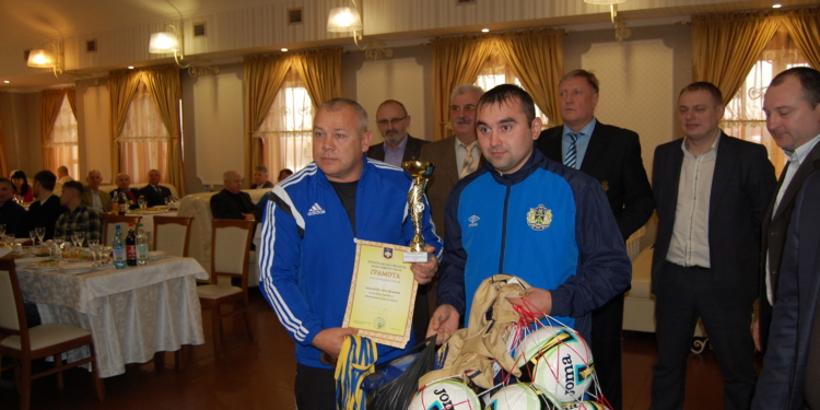 В обласному футболі назвали лауреатів сезону (фоторепортаж)