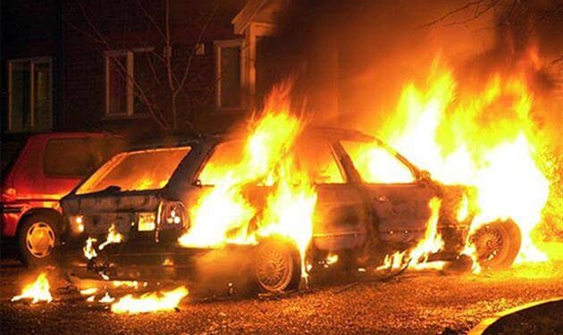 У Бережанах знову підпалили машину чиновника