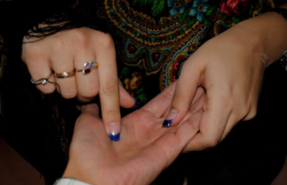 Пенсіонерка віддала шахрайці сім тисяч гривень