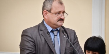 Хто і чому хоче звільнити Василя Бесагу