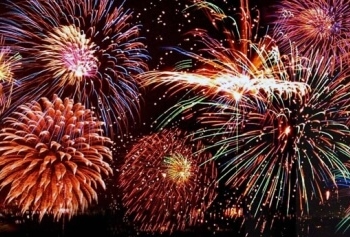  У Києві, Парижі та Брюсселі Новорічна ніч – без феєрверків 