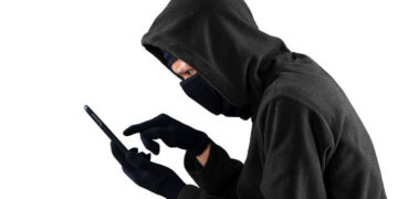 За «порятунок» племінника від тюрми віддав шахраям 20 тис. грн.