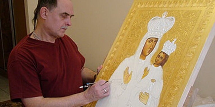 На Тернопільщині художники пишуть ікони, які капелани відвезуть на передову