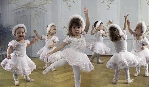 Маленькі балерини запрошують тернополян відвідати казкову феєрію