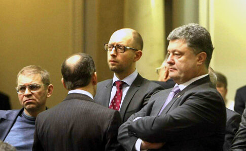 Порошенко закликав Яценюка і Шокіна піти у відставку