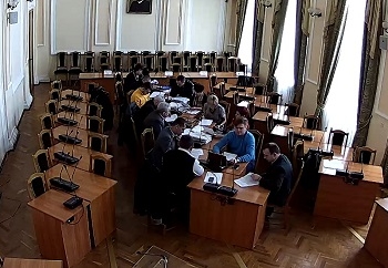 Тепер можна цілодобово спостерігати за сесійною залою тернопільської міської ради