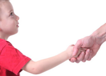 Шукають волонтерів для роботи із дітьми-сиротами