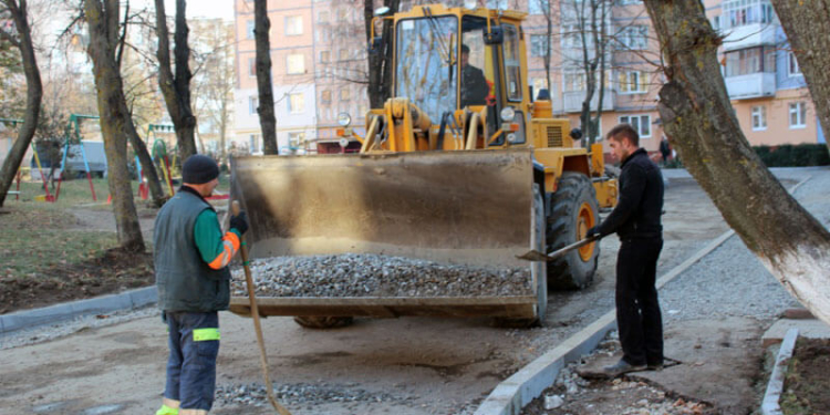 Де в Тернополі цьогоріч відремонтують міжквартальні проїзди?