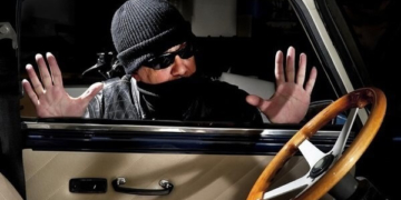 В Кременці викрали автівку під час… оформлення ДТП 