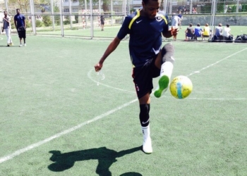 Джоан Санзіо