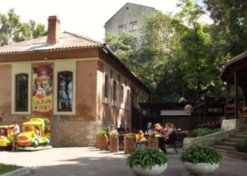 У будинку, де зараз тернопільський ресторан, після війни жило три сім’ї (Відео)