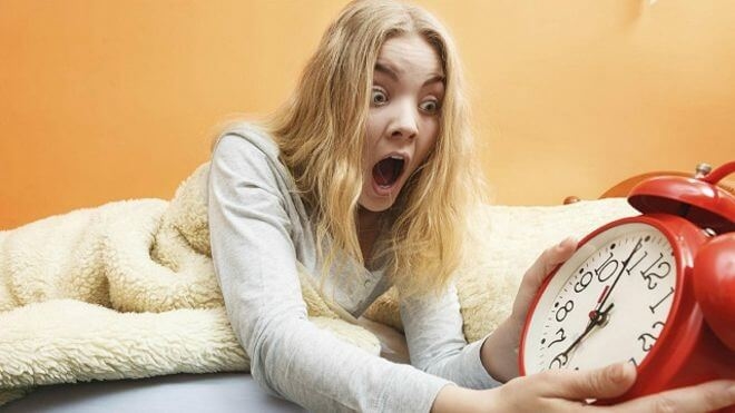 Чому робота має починатись не раніше 10 години ранку