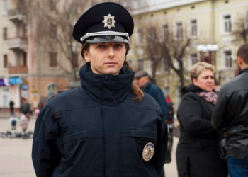 Тернополяни тепер під наглядом поліцейських