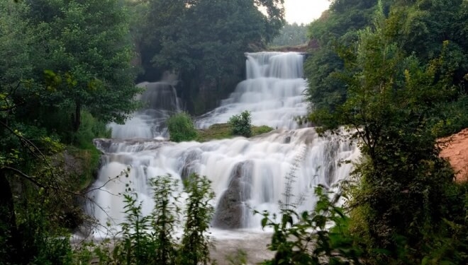 Джуринський водоспад – найвищий рівнинний водоспад в Україні