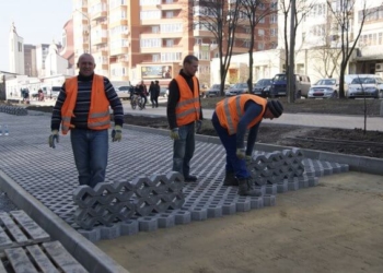 Де в Тернополі облаштують екопарковку?