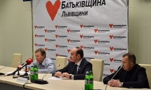 Деревляний і Цимбалюк провели спільну прес-конференцію