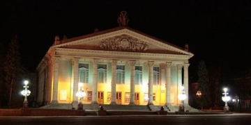 У Тернополі чоловіки з жінками поміняються місцями