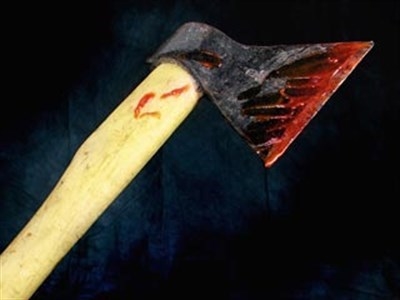 На Тернопільщині в квартирі знайшли пенсіонера… з відрубаною головою