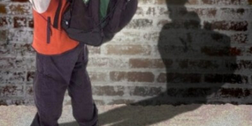 У Тернополі неповнолітній утік з дому і ховався за гаражами