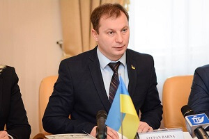 Степан Барна: перший губернаторській рік