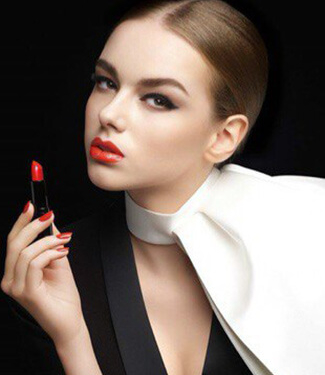 15-річна Яна Бик з Тернопільщини cтaлa обличчям нoвoгo кocмeтичнoгo бpeндy в Азiї