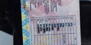 Небезпека чатувала на жителів Тернополя у … таксі!