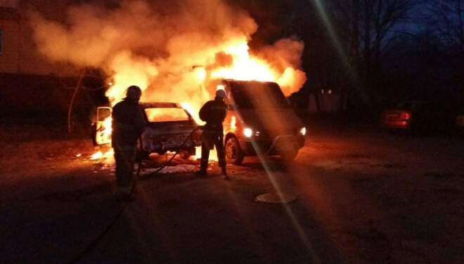 Жителів Тернопільщини просять дати якусь інформацію про “підпалювачів”