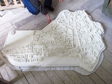 Копію Тернополя продають (фото)