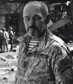 Не надто вмію молитися. Але поминатиму хлопців, яких у мене забрала війна, – тернополянка