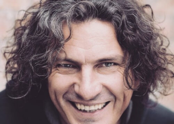 “Тоді плакали усі, бо шкода непроспіваних пісень”, – про жахливу втрату з уст тернополянки